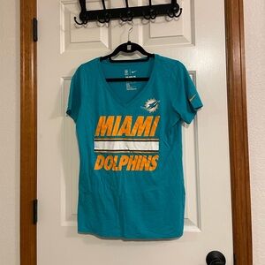 Miami dolphins tee